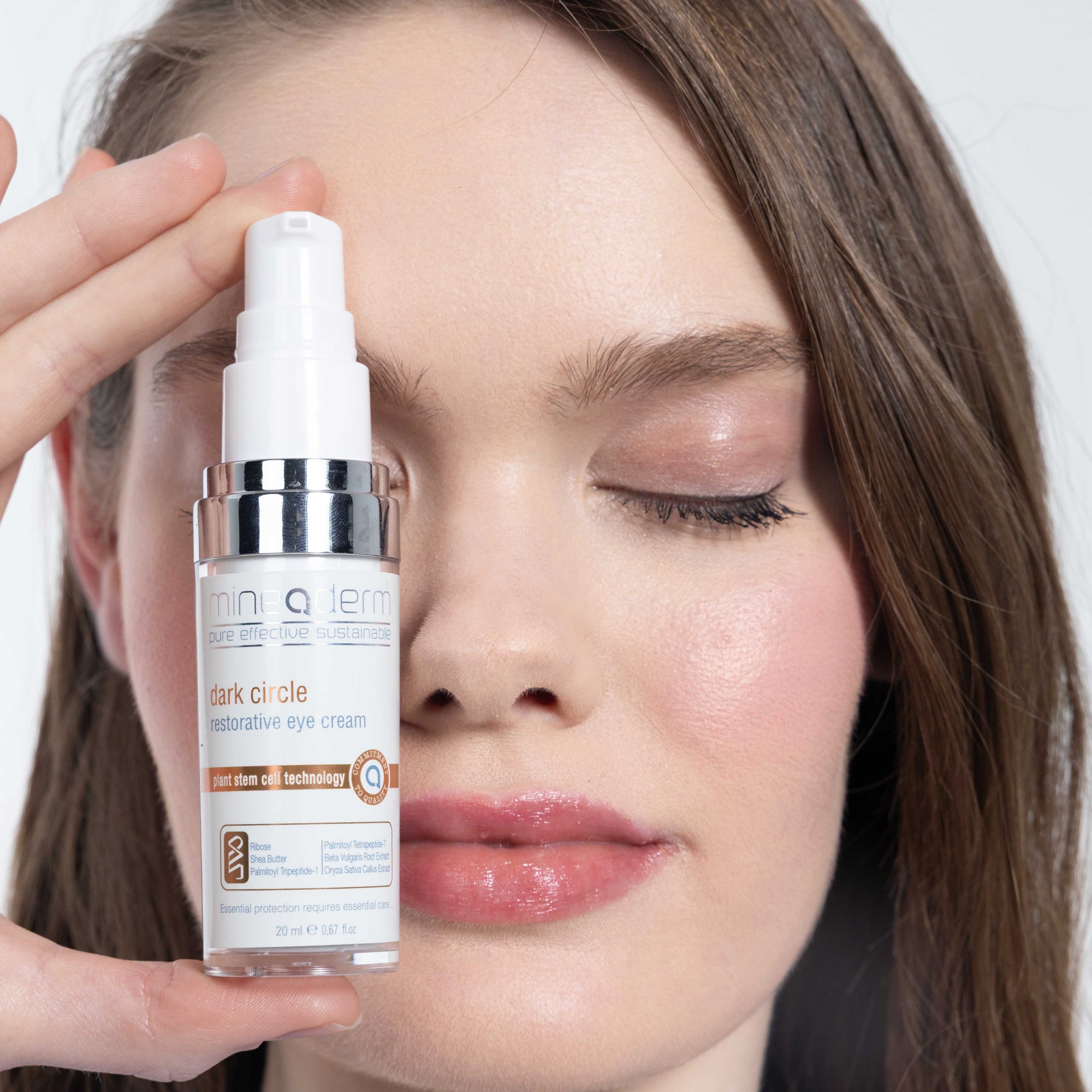 DARK CIRCLE RESTORATIVE EYE CREAM