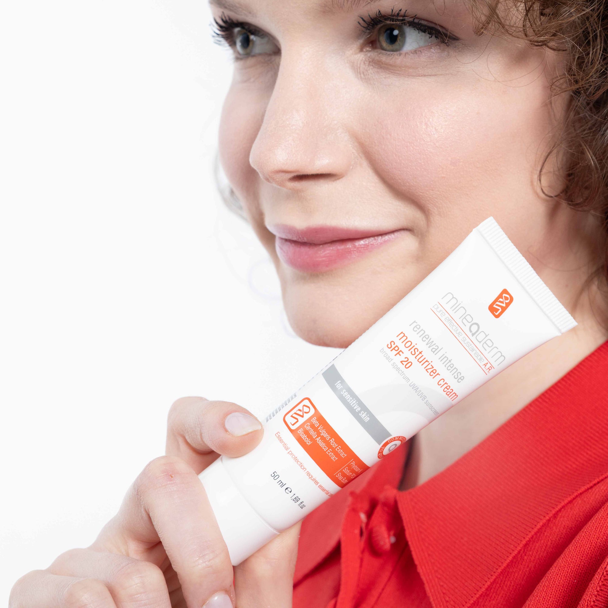 RENEWAL INTENSE MOISTURIZER CREAM SPF20