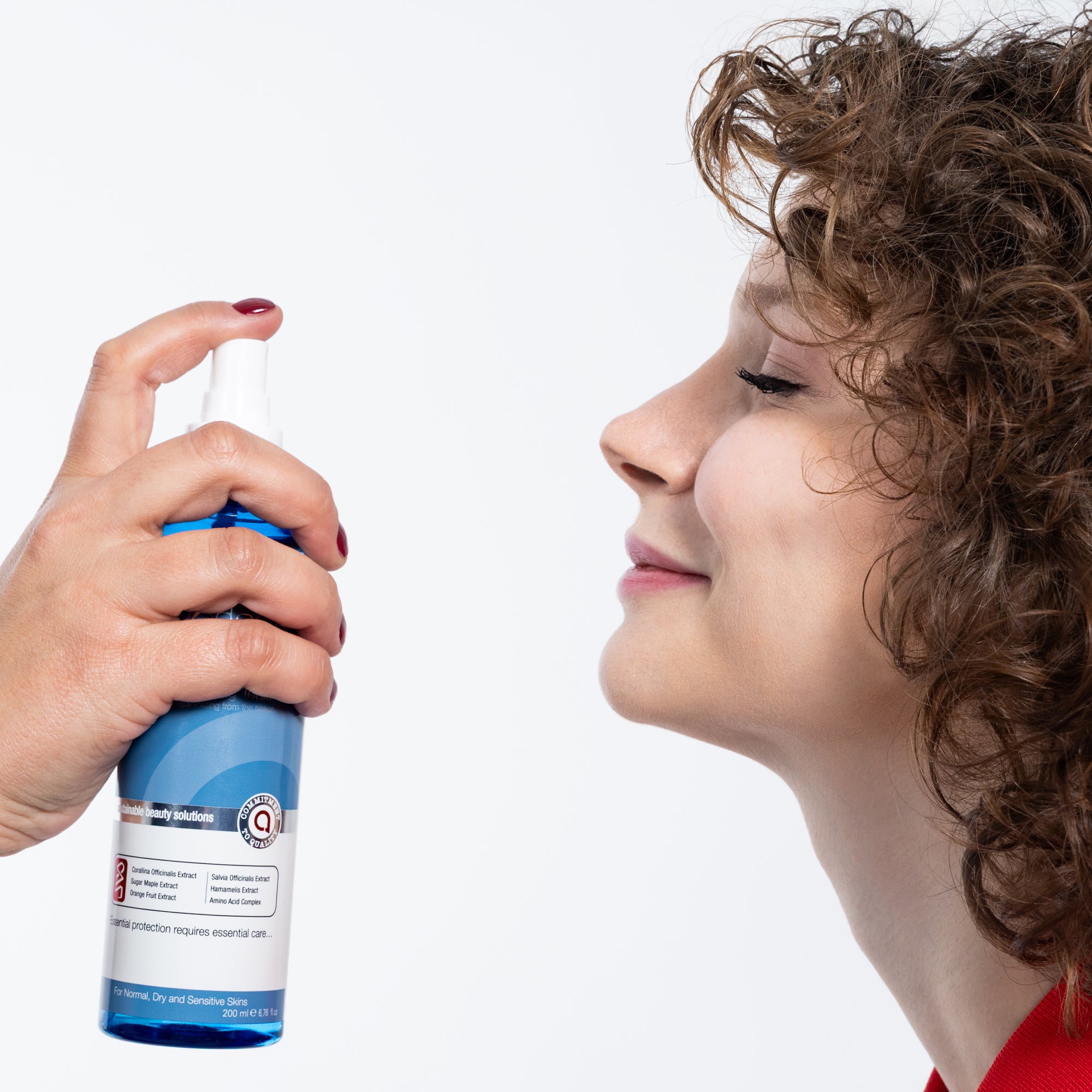 SENSITIVE HYDRATING TONIC