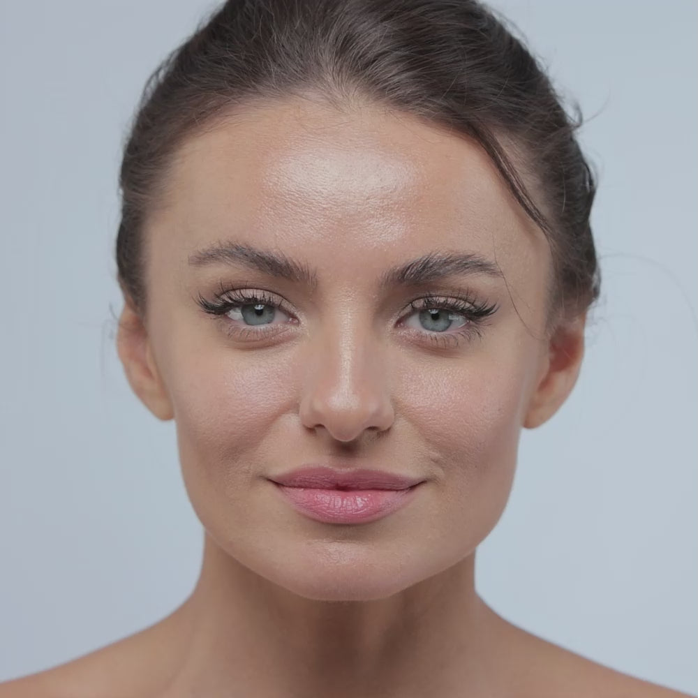 Load video: UV PROTECTION &amp; MATIFYING FACE GEL SPF 50+ UVB+UVA